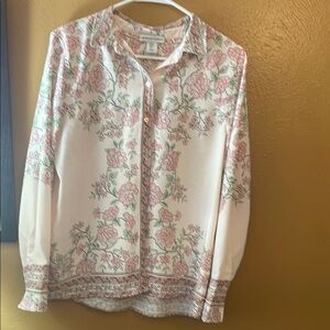 Cupcakes & Cashmere Floral Print Shirt